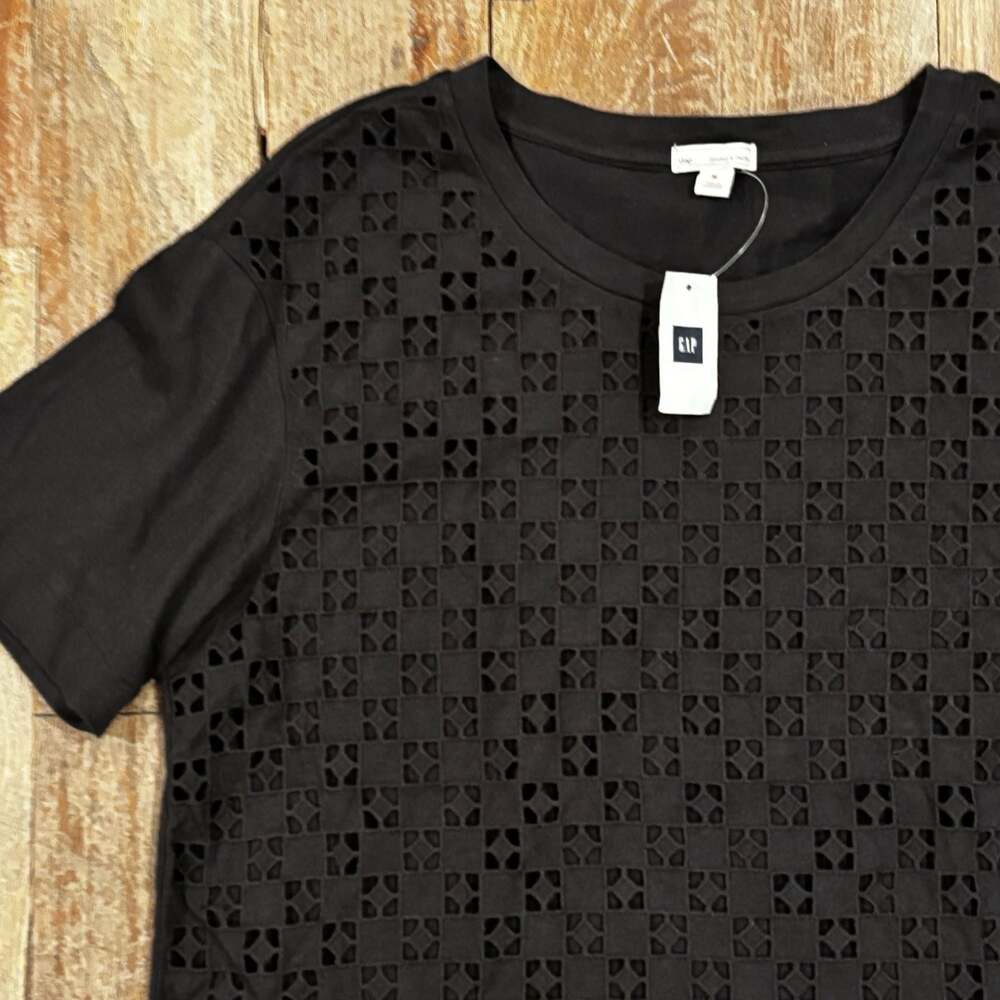 Gap Black Eyelet Cutout Front Short Sleeve Cotton T-Shirt Size M - Picture 5 of 7